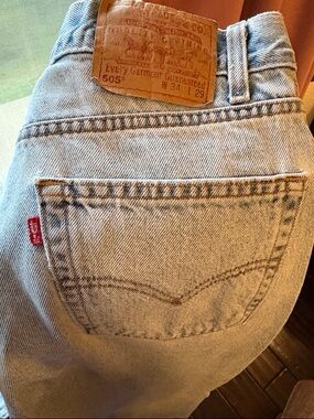 Levi's 505 Light Blue Denim Jeans with Red Tab 34x29